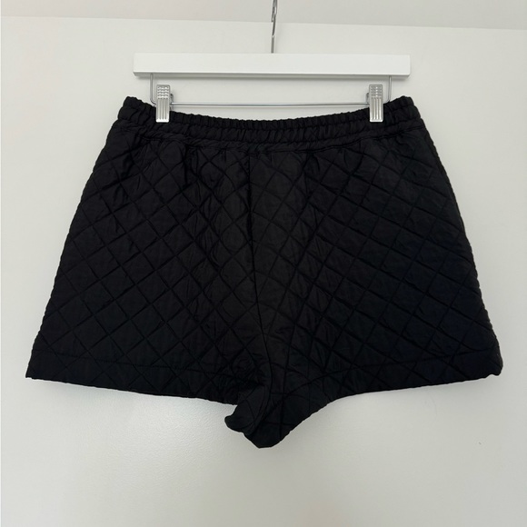 Zara Black Quilted Shorts with Drawstring - Picture 5 of 6